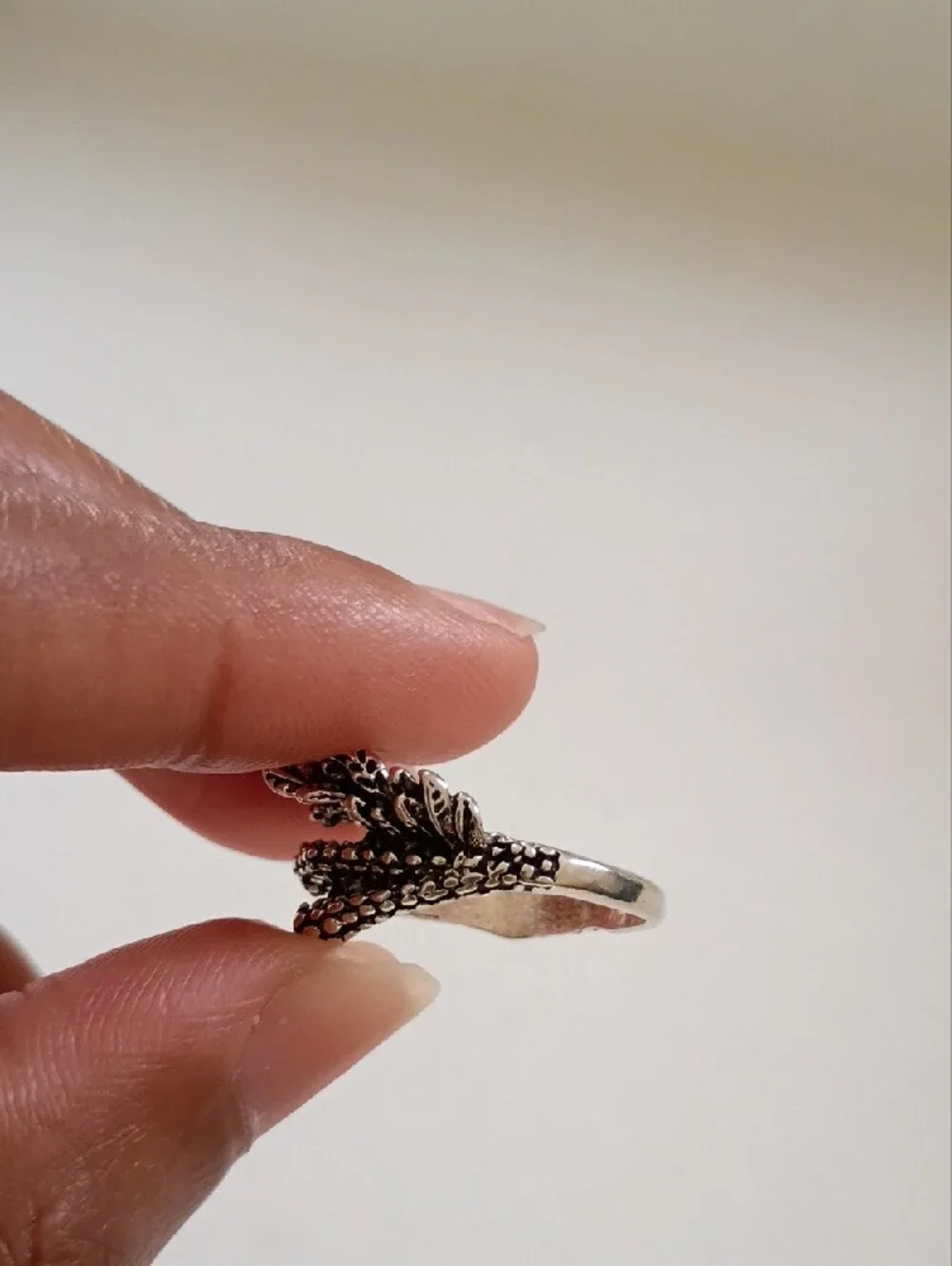 Silver Tone Leaf Wrap Ring Textured Nature Statement Band Men’s Size 8
